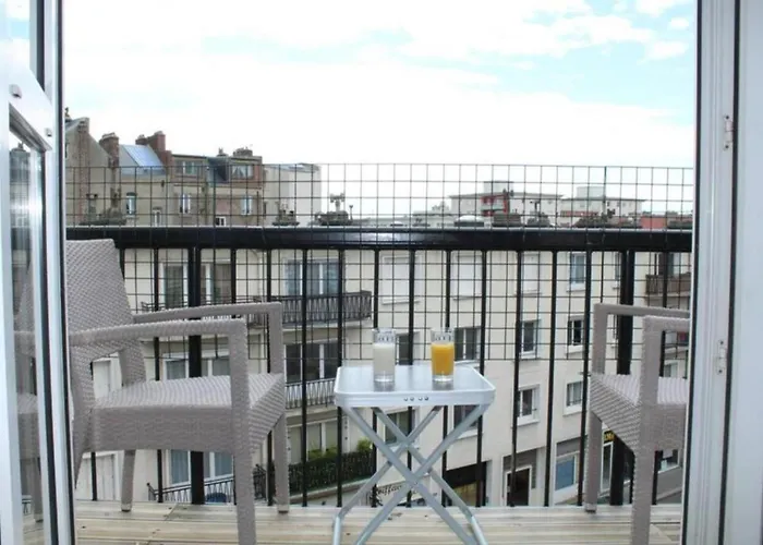 Cocon Perret Aux Plages Du Havre 르아브르